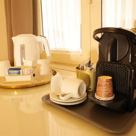 Scarlatti 60 לינה וארוחת בוקר 3*