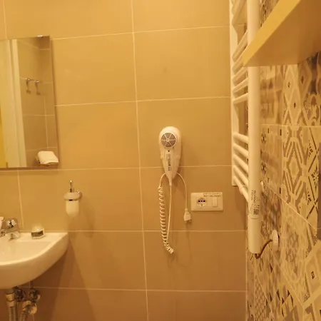 Scarlatti 60 לינה וארוחת בוקר