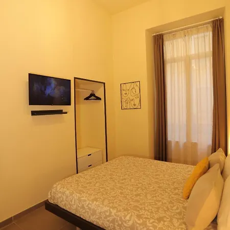 Scarlatti 60 Bed & Breakfast Naples