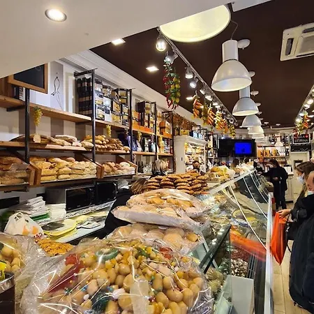 Alojamento de Acomodação e Pequeno-almoço Scarlatti 60